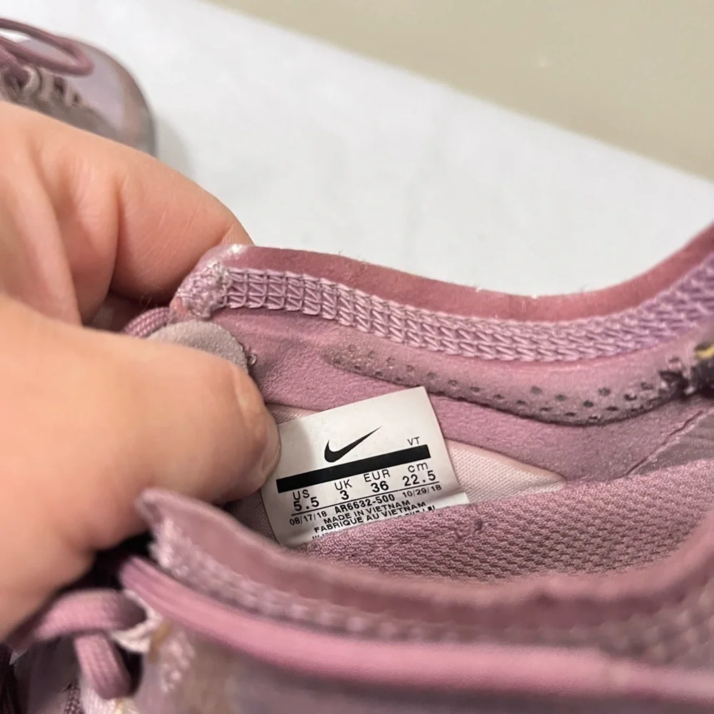 Nike Air VaporMax  'Soft Pink' AR6632-500 WMNS SIZE 5.5